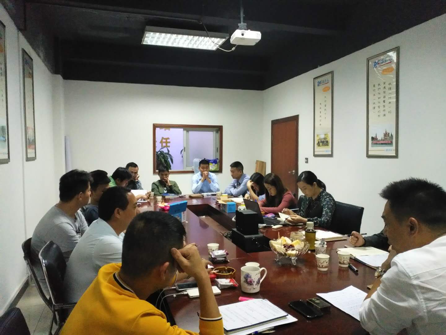 瑞泰風工業(yè)大風扇、瑞泰風工業(yè)大風扇、鋼結構廠房通風降溫方案、廠房車間通風降溫方案、大型工業(yè)風扇、物流倉儲大風扇、大吊扇、工業(yè)風扇、廠房車間降溫設備、廠房車間通風設備、車間溫控設備、工業(yè)大吊扇、工業(yè)大風扇、工業(yè)節(jié)能風扇、湖北瑞兆偉業(yè)通風降溫科技有限公司