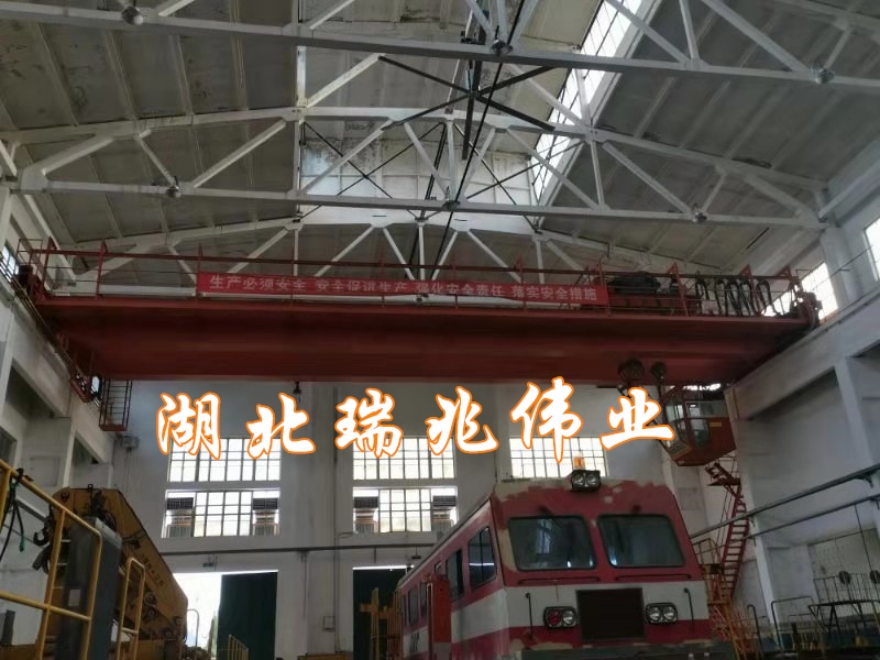 大風(fēng)扇、工業(yè)大風(fēng)扇、湖北工業(yè)大風(fēng)扇、瑞泰風(fēng)工業(yè)大風(fēng)扇、湖北瑞泰風(fēng)工業(yè)大風(fēng)扇、工業(yè)吊扇、工業(yè)大吊扇、通風(fēng)、降溫、廠房降溫、廠房通風(fēng)、湖北廠房降溫、湖北廠房通風(fēng)降溫、車間通風(fēng)、車間降溫、通風(fēng)降溫、車間通風(fēng)降溫、湖北車間降溫、湖北車間通風(fēng)降溫、工廠車間降溫