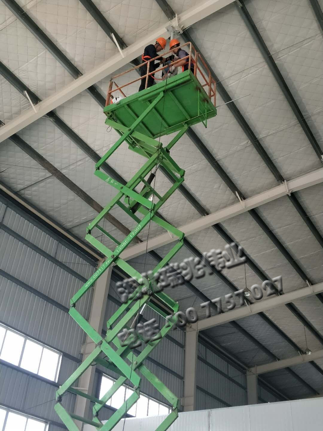 高大空間通風降溫解決方案開拓者-湖北瑞兆，又一次讓瑞泰風工業(yè)風扇進駐大禮堂！