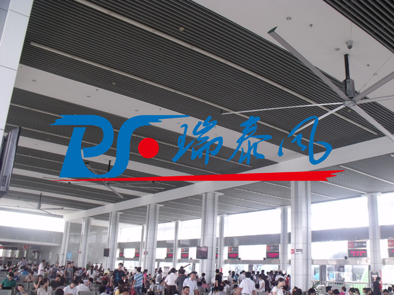 高大廠房車間通風(fēng)降溫，瑞泰風(fēng)工業(yè)大風(fēng)扇，夏日防暑好搭檔！